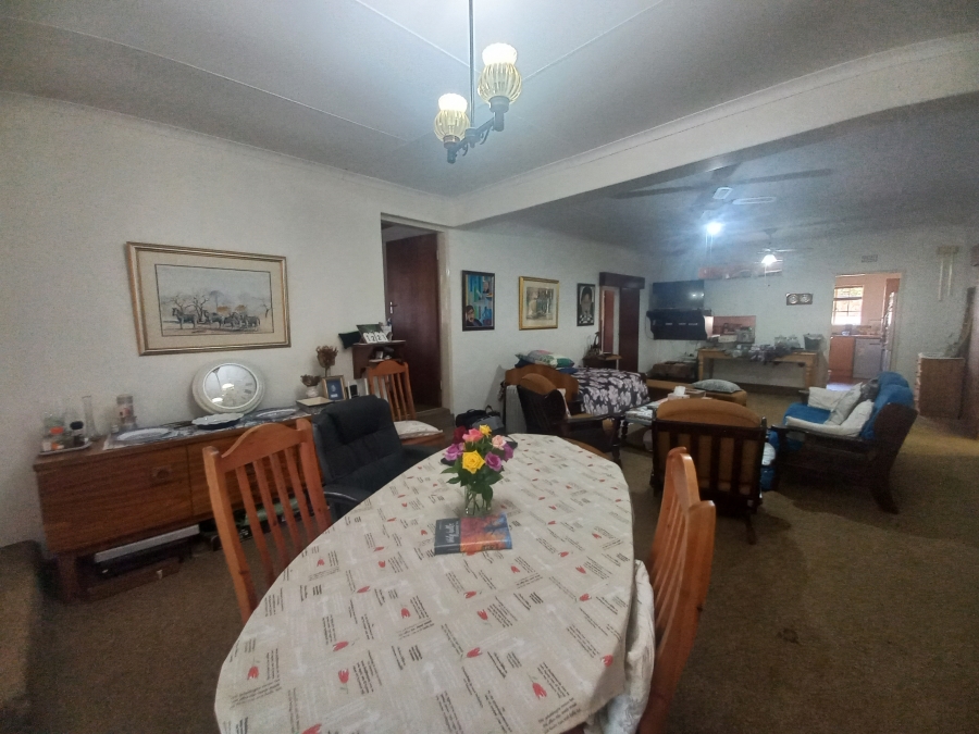 4 Bedroom Property for Sale in Protea Park North West